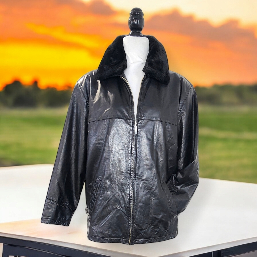 Montego Black Leather Zip Up Jacket Womens Size 38 (M) Removable Faux Fur Collar
